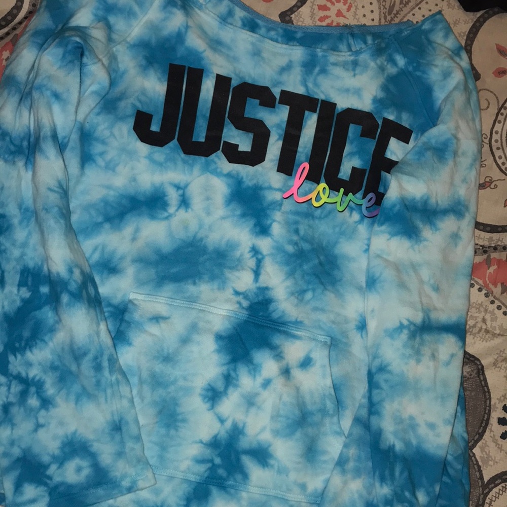 Off one shoulder sweater/shirt